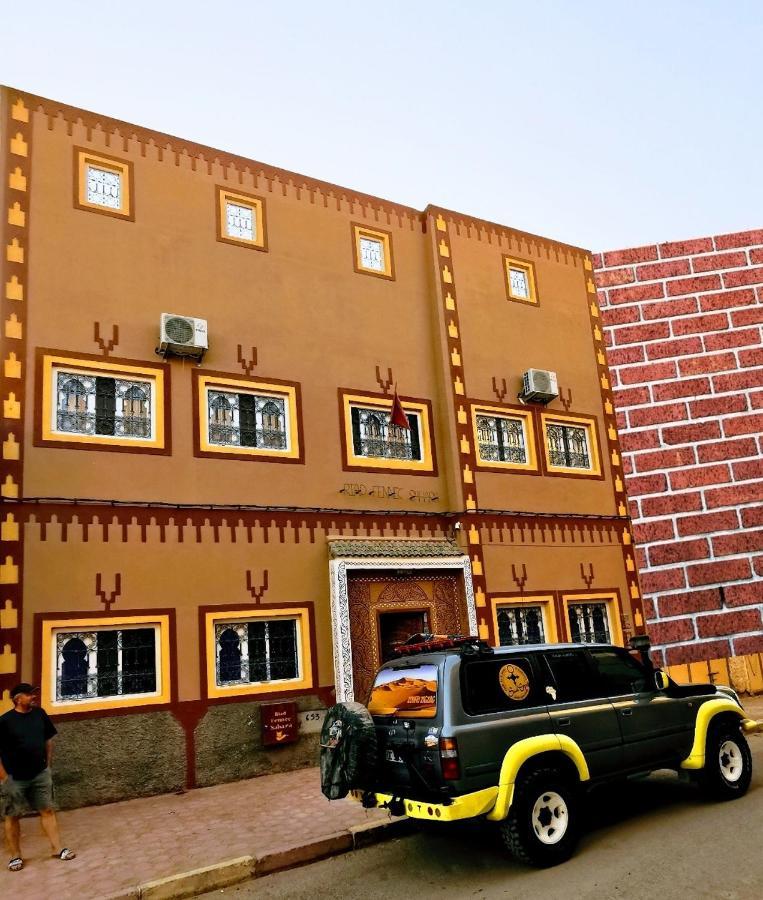 Riad Fennec Sahara 자고라 외부 사진